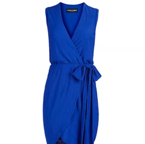 Sleeveless wrap dress - Picture 3 of 12